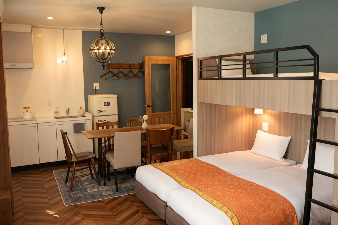 7 Rooms Hotel & Cafe - 30Mins from Disneyland