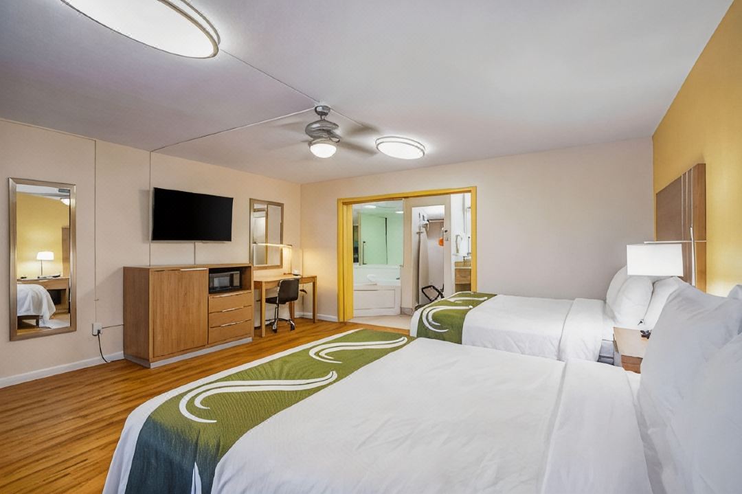 Quality Inn & Suites Airport - Cruise Port Hollywood
