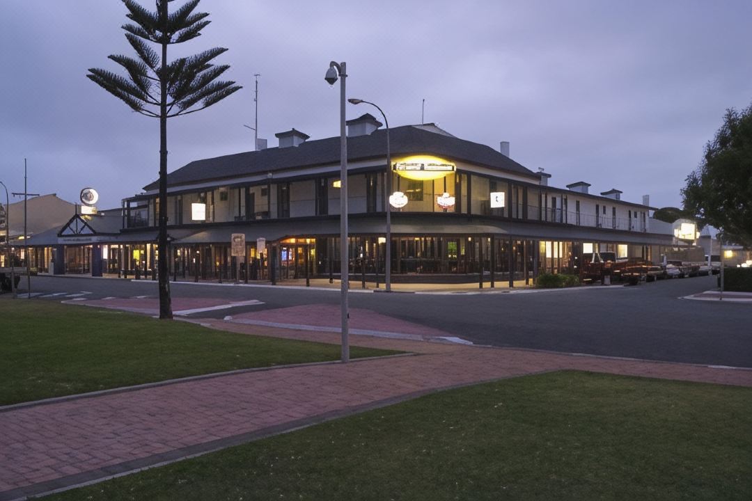 Grand Tasman Hotel