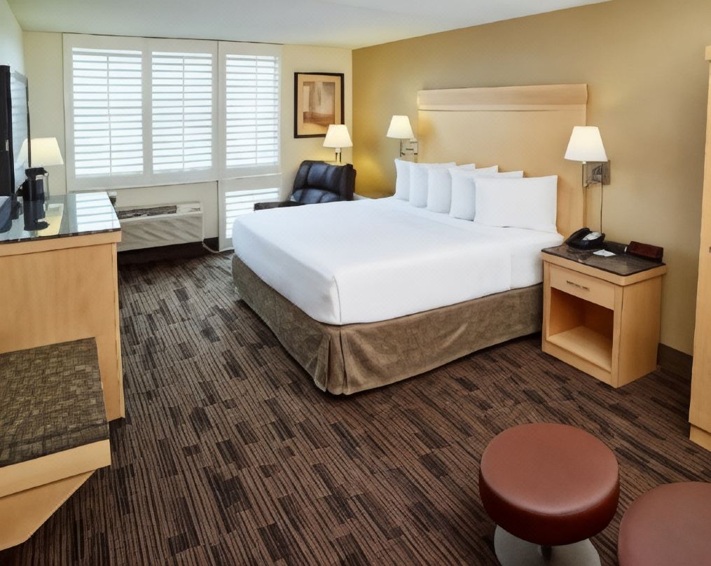 Livinn Hotel St Paul East / Maplewood