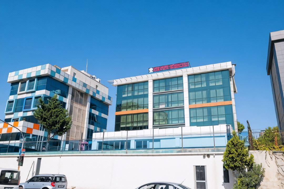 The Port Guzelyalı