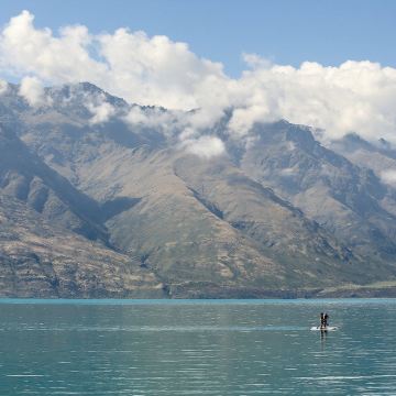 新西兰皇后镇往返 米尔福德湾 畅游南北岛 私人专享定制包车 新西兰皇后镇往返 米尔福德湾 畅游南北岛 私人专享定制包车