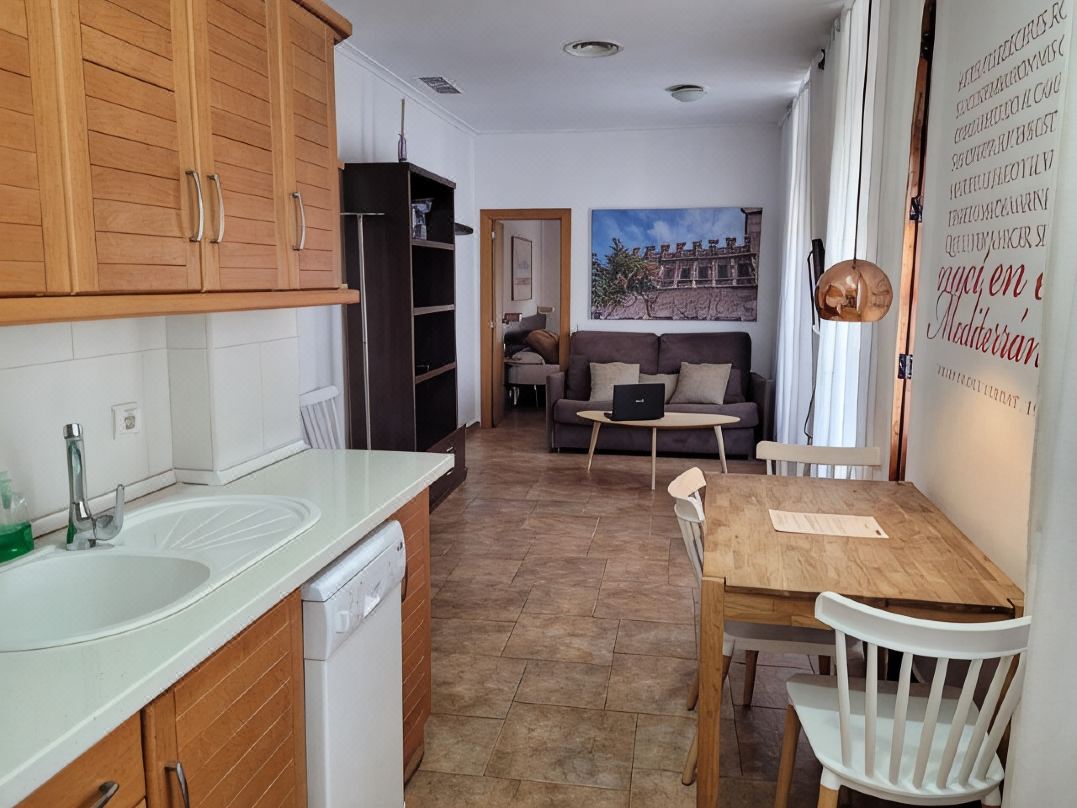 Living Valencia Apartments - Merced