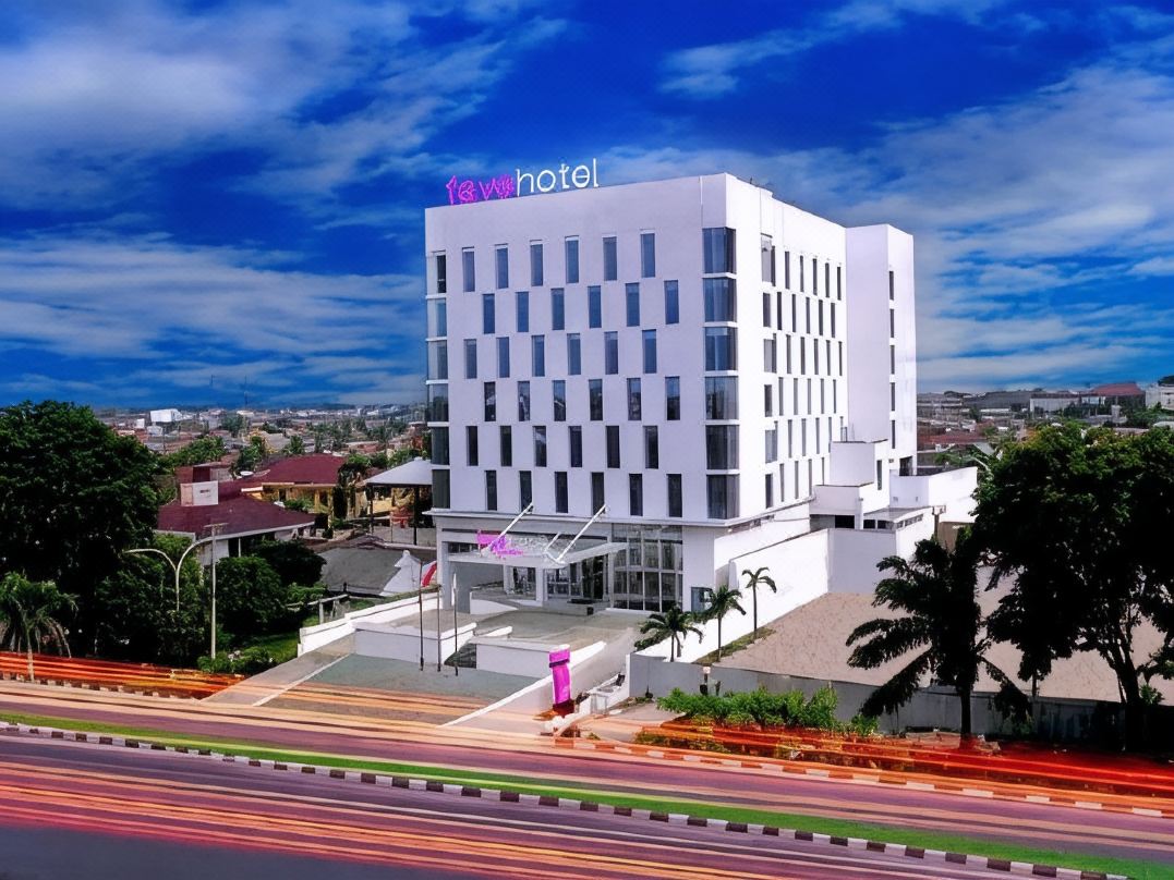 fave+ hotel Palembang