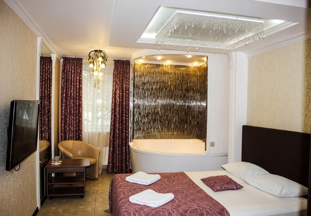 V Marino Mini-Hotel