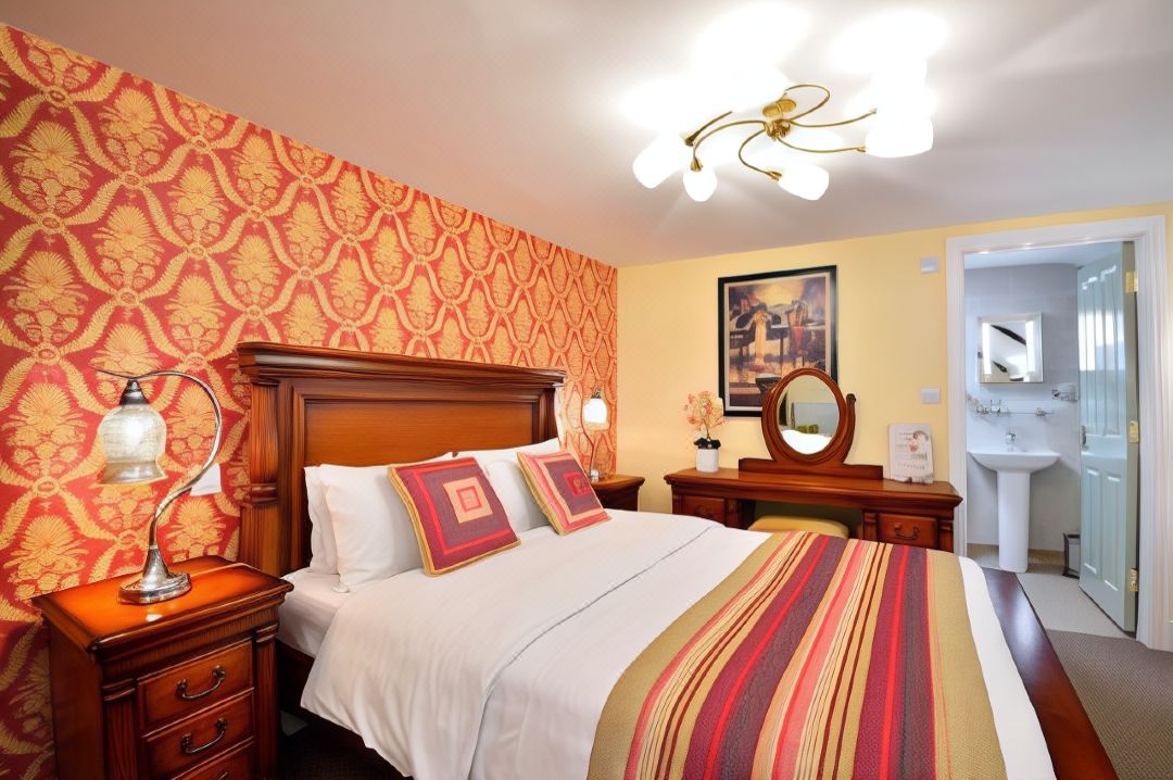 The Crown Hotel