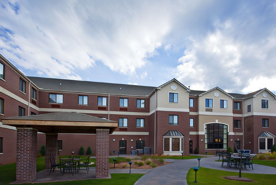 Staybridge Suites Lansing-Okemos