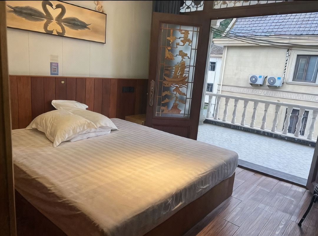 Shuanglin Bozai Farmer House No.5 Villa