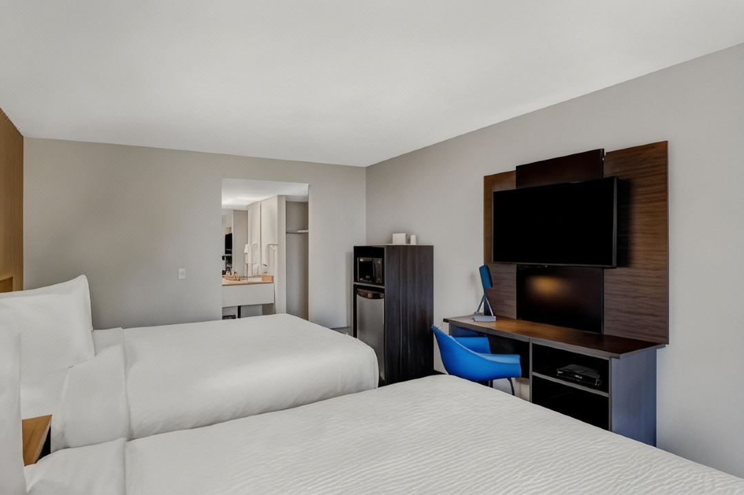 Motel 6 Brooks, AB