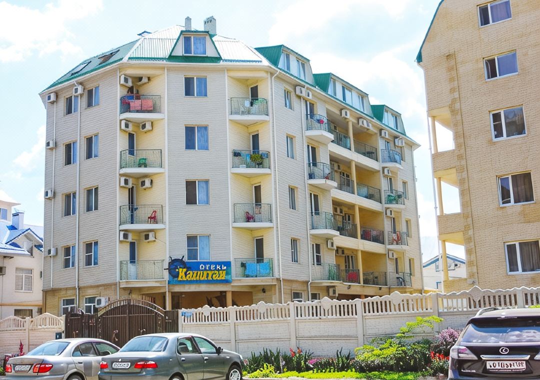 Kapitan Hotel