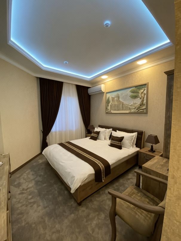 Archie Family Hotel