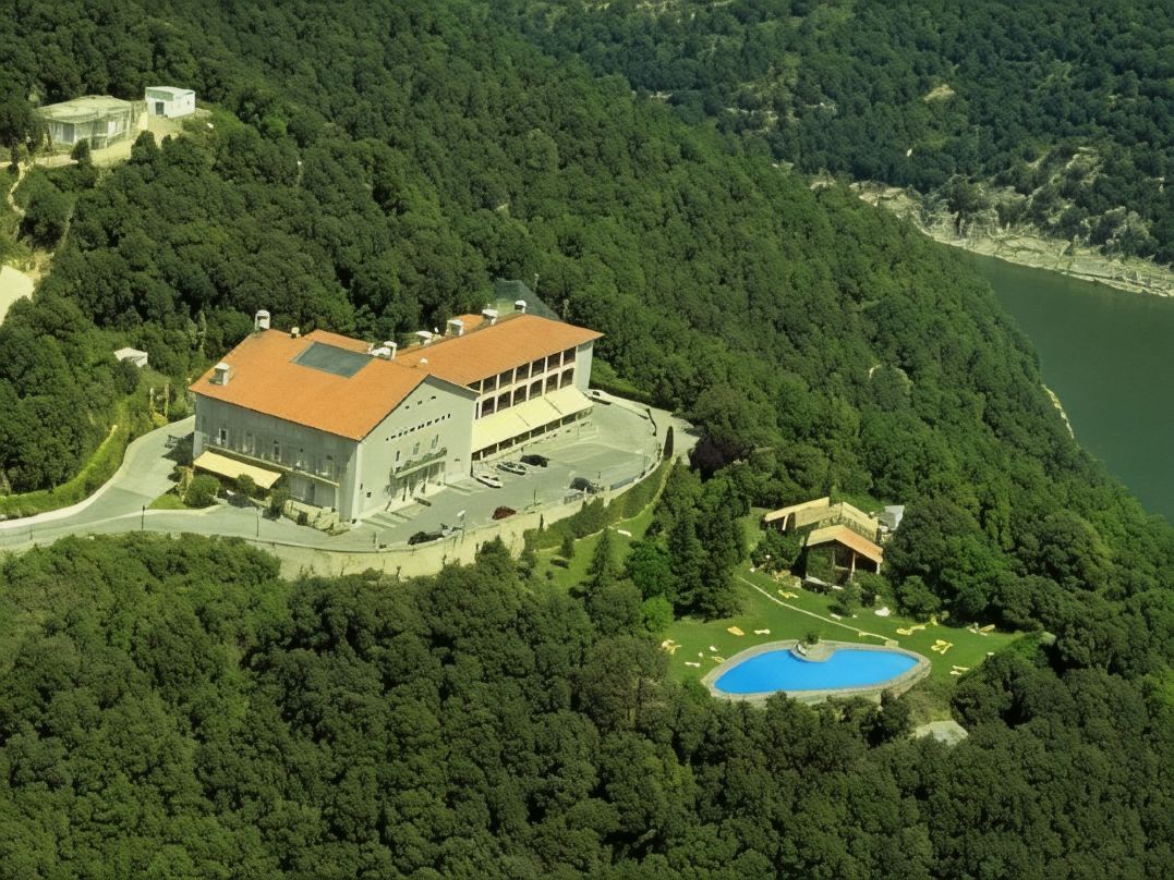 Parador de Vic - Sau