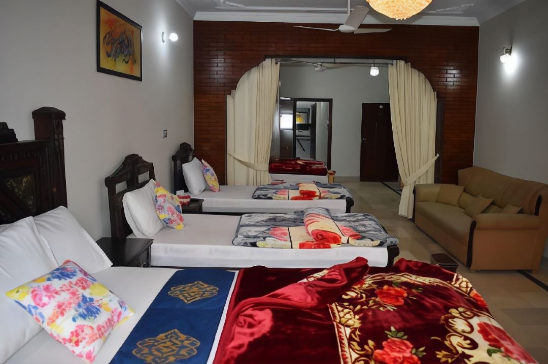 Neelum Guest House