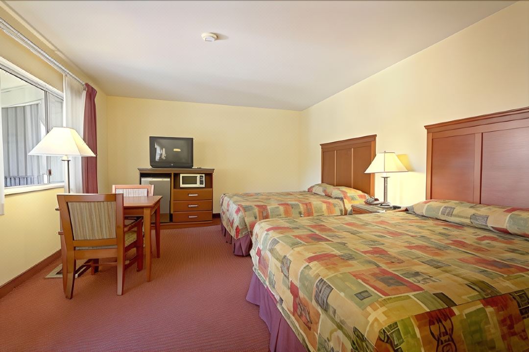 Relax Inn and Suites
