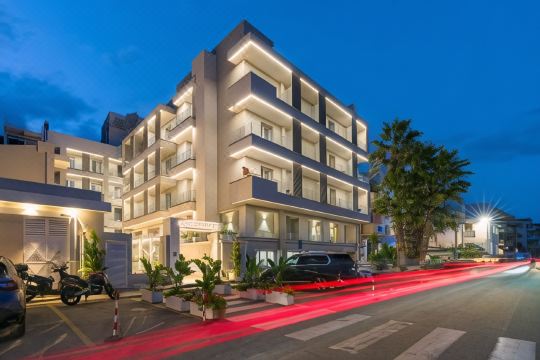 Albatros Beach Hotel