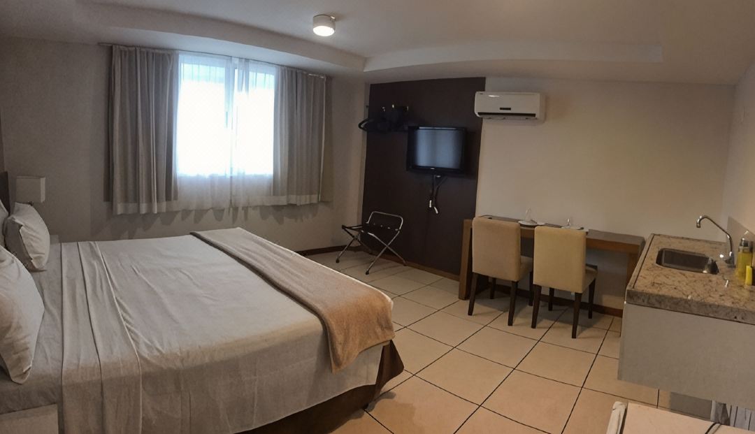 Happy Hotel Manaíra