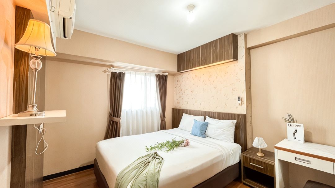 Cozy 1BR Apartment at The Wave Kuningan By Travelio