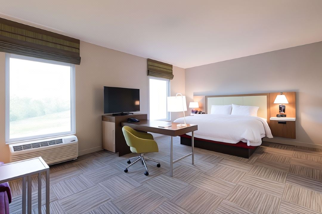 Hampton Inn & Suites Fayetteville