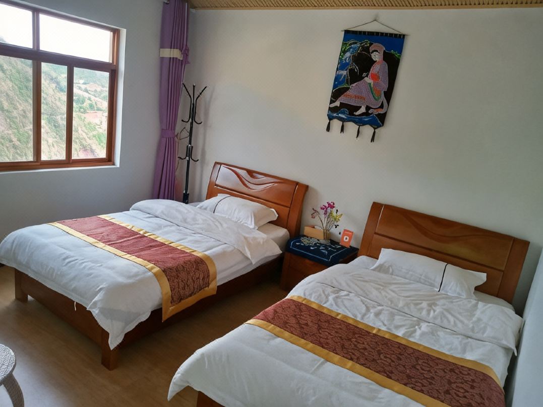 Nuodeng Ling'erling Hostel