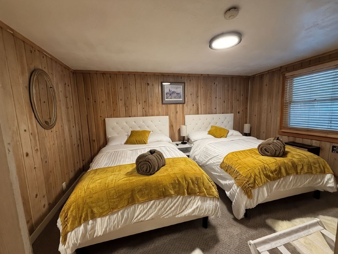 Silver Fork Lodge & Restaurant