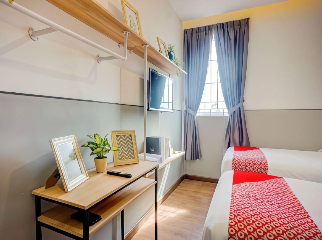 Super OYO 93064 Alhesa Residence