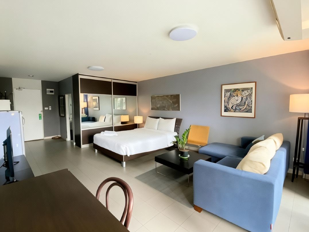 The Studio at Sathorn Terrace
