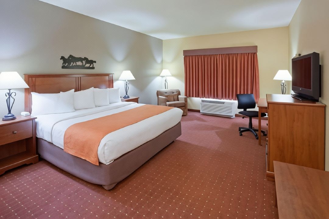 AmericInn by Wyndham Fargo Medical Center