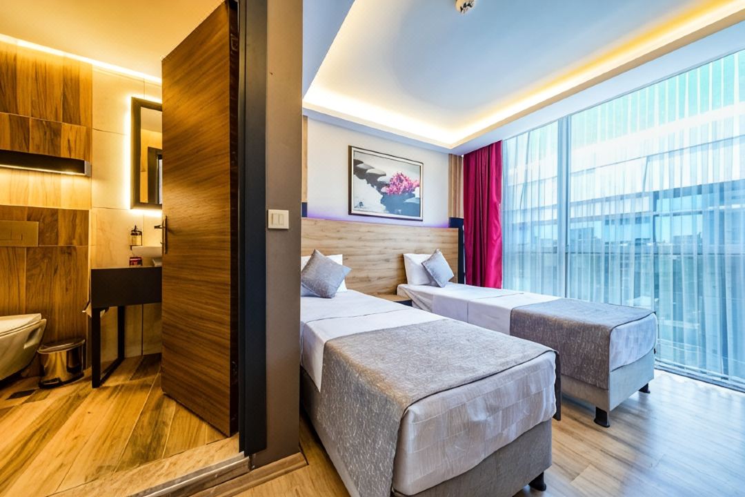 Rush Hotel İSTANBUL