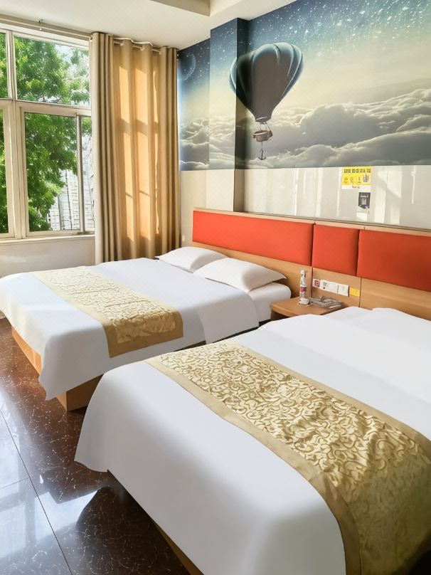Xinyi Jinling Hotel