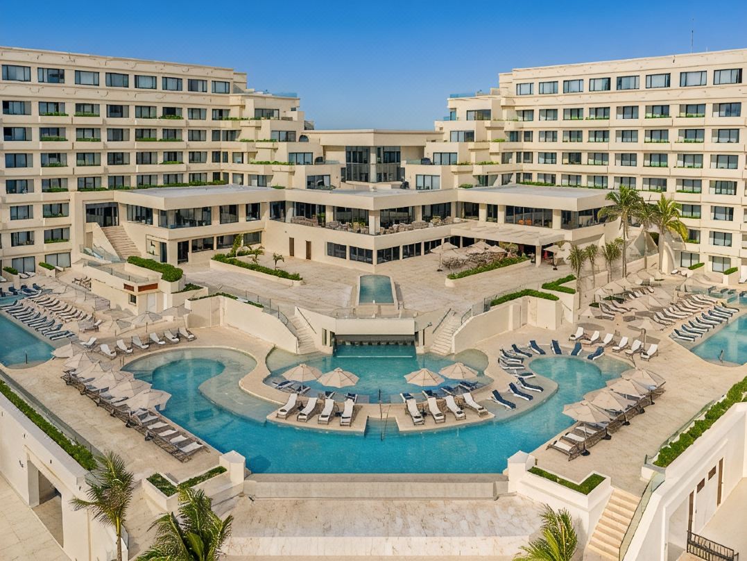 Secrets Mirabel Cancún Resorts and Spa