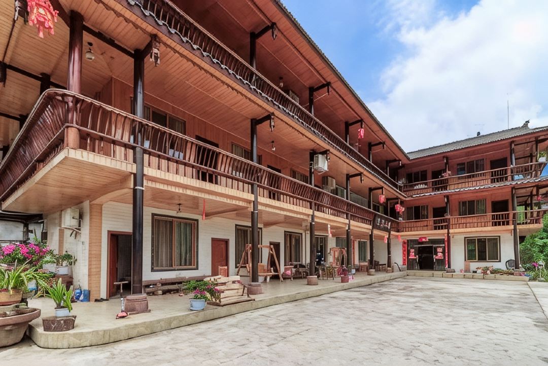 Hongya Hedong mountain farmhouse