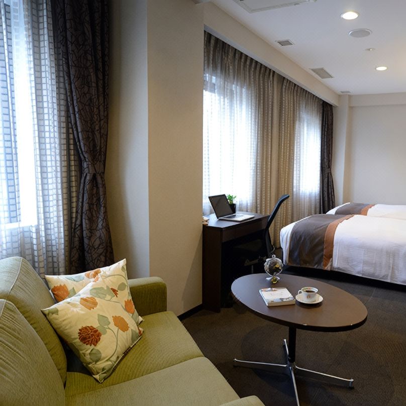 御堂筋天然温泉酒店