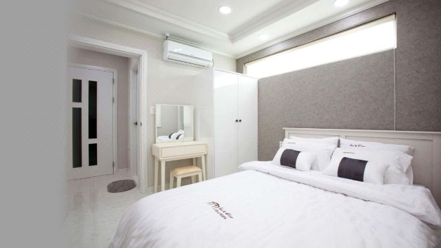 Sea and View Poolvilla