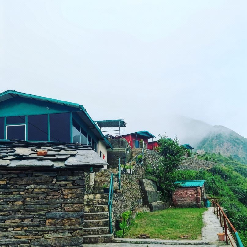 Deodar inn