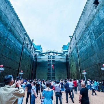 【过双闸】两坝一峡游船+葛洲坝船闸+三峡垂直升船机一日游 【过双闸】两坝一峡游船+葛洲坝船闸+三峡垂直升船机一日游