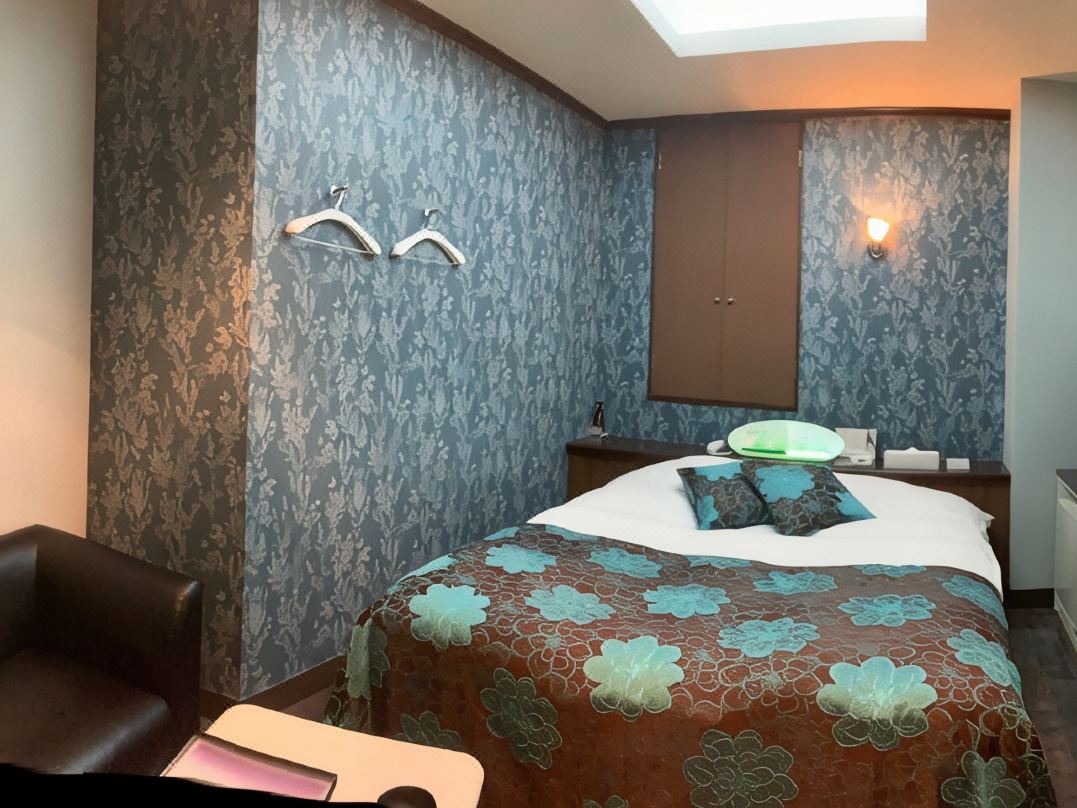 HOTEL PALETTE GOLD　otokojyukuhotelgroup