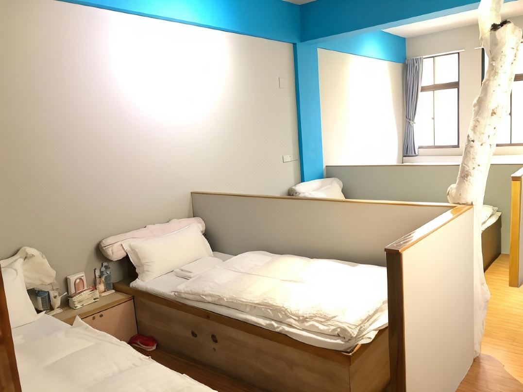 A Good Man's Hostel