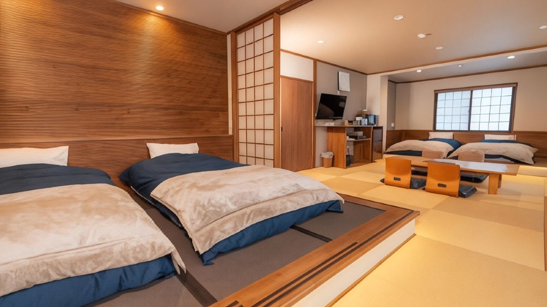 畔上館