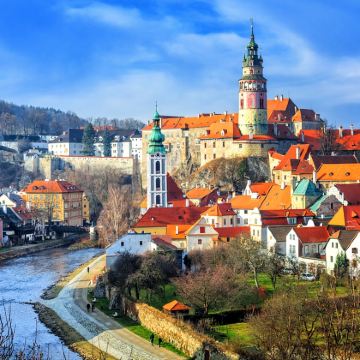 捷克克鲁姆洛夫布杰约维采包车一日游CB+CK小镇中文司机 捷克克鲁姆洛夫布杰约维采包车一日游CB+CK小镇中文司机