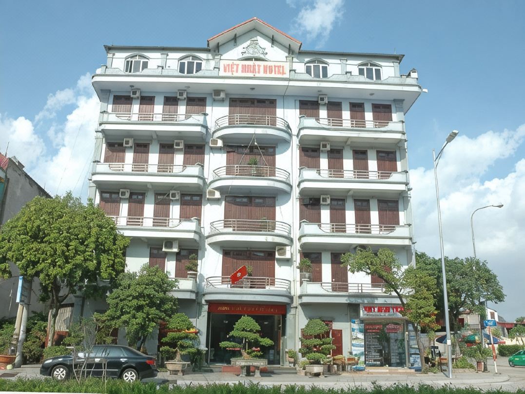 Viet Nhat Hotel