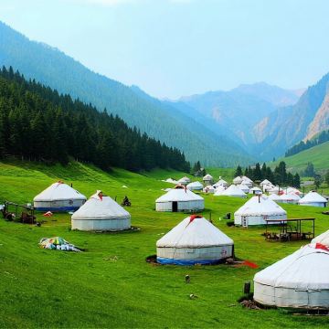 南山牧场一日游【西白杨沟+乌拉斯台草原+瀑布+纯玩无购物】 南山牧场一日游【西白杨沟+乌拉斯台草原+瀑布+纯玩无购物】