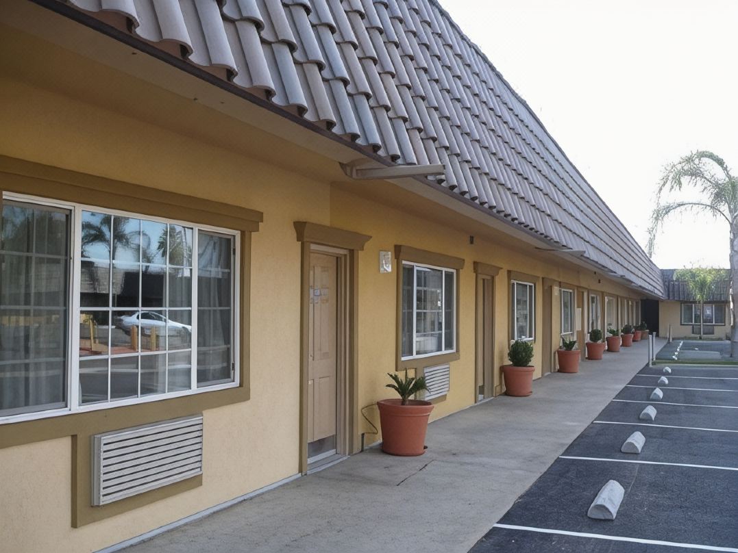 Rodeo Lodge