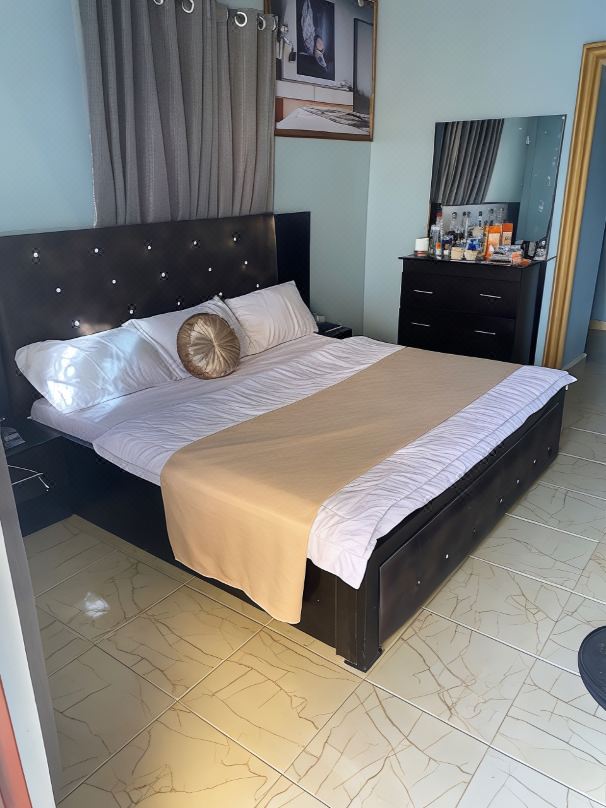 De-Convenant Apartment Short Term Rental