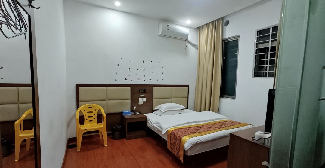 Hanlong Business Apartment