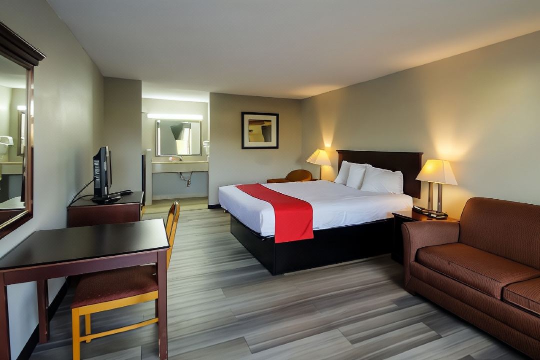Cypress Inn & Suites Washington by OYO