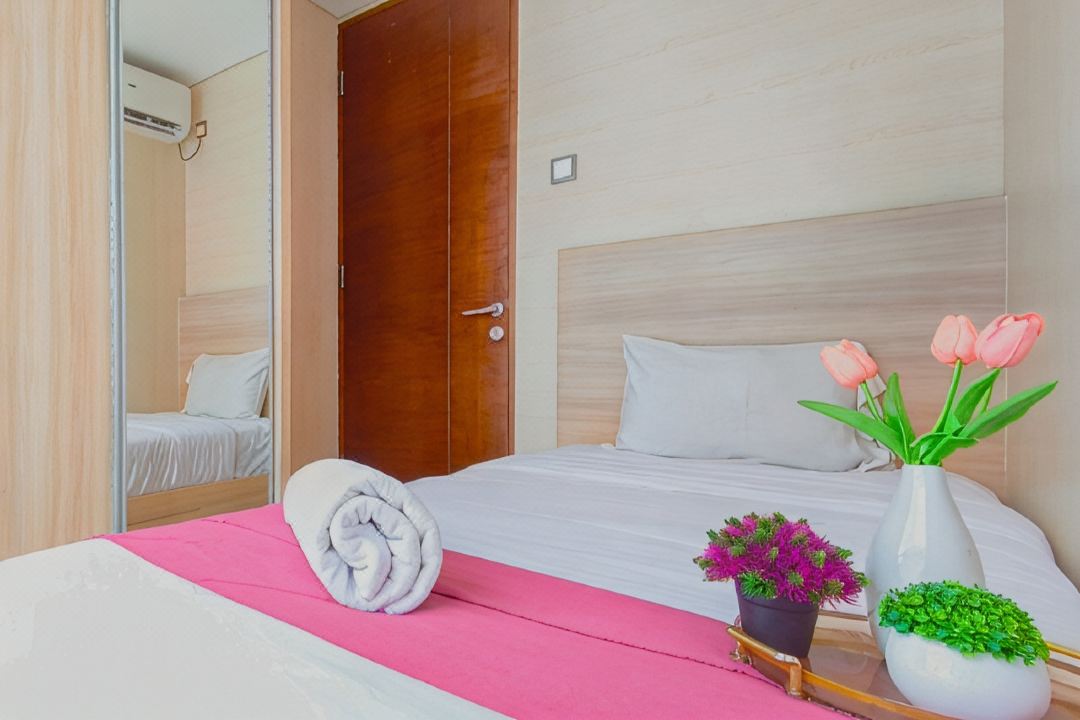 Tranquil 2BR for 3 Pax at Linden Apartment By Travelio