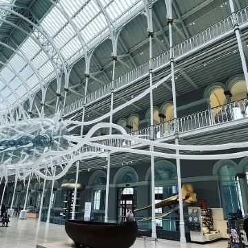 英国爱丁堡文学魔法与老城探秘一日游 英国爱丁堡文学魔法与老城探秘一日游