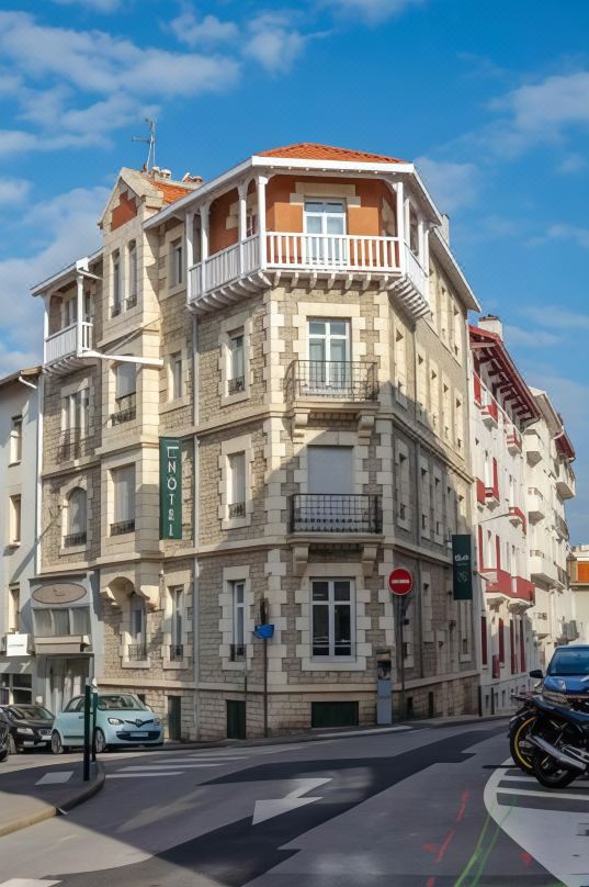 Ama Hôtel