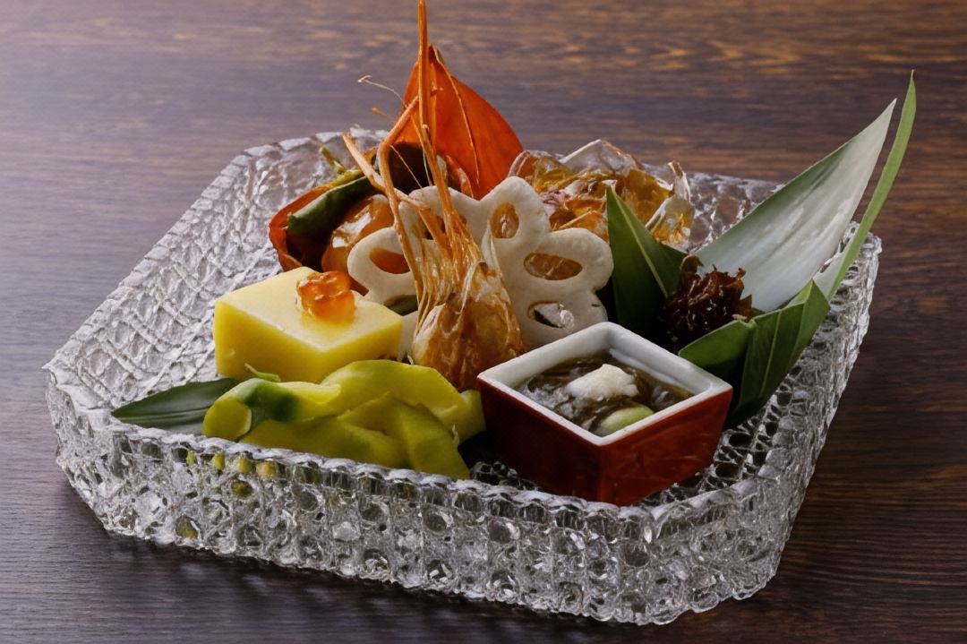 나고미야도 토와