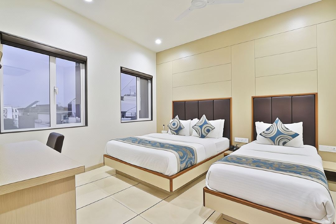 Hotel Surat